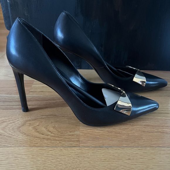 Stuart Weitzman Stanton 99 heels - Picture 2 of 9